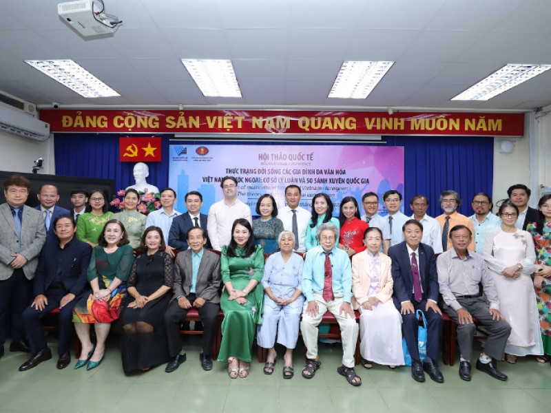 Bác sĩ Thu Dễ tham gia Hội Thảo Quốc Tế “Thực trạng đời sống các gia đình đa văn hóa Việt Nam - Nước Ngoài: Cơ sở lý luận và so sánh xuyên quốc gia”